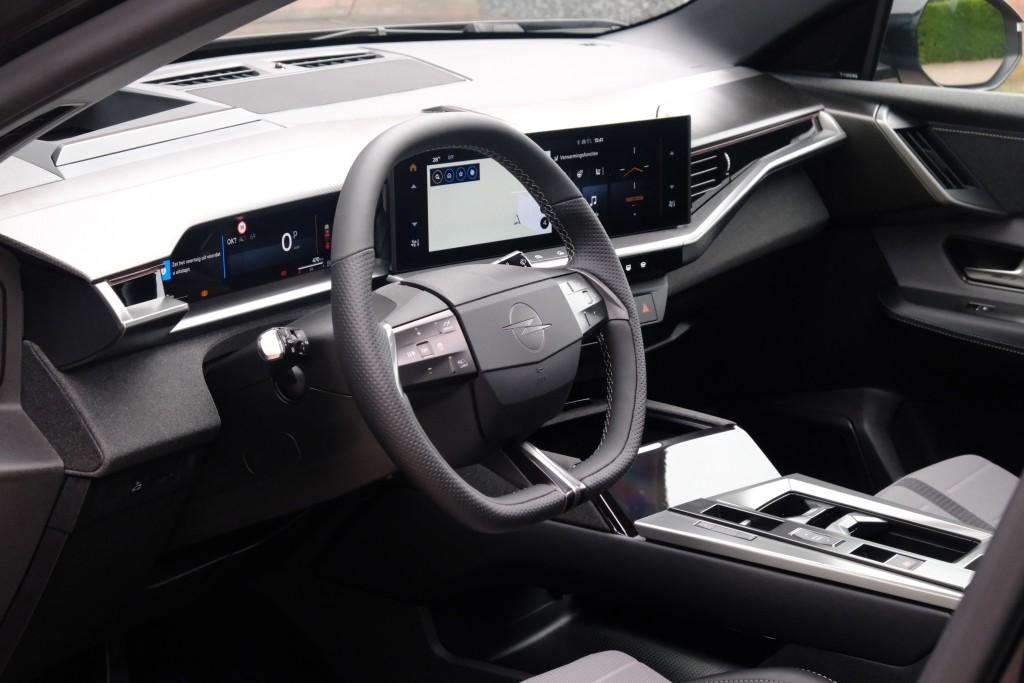Opel Grandland Opel Grandland 1.2 Turbo Hybrid 145pk eDCT6 GS | Private Lease vanaf € 659,- p.m.