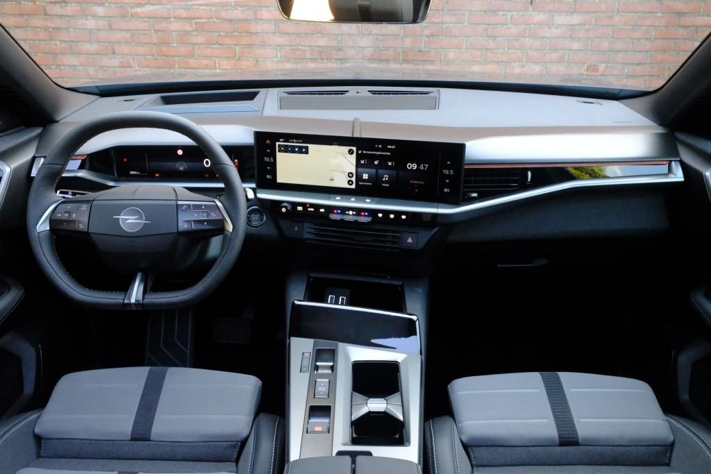 Opel Grandland Opel Grandland 1.2 Turbo Hybrid 145pk eDCT6 GS | Private Lease vanaf € 659,- p.m.
