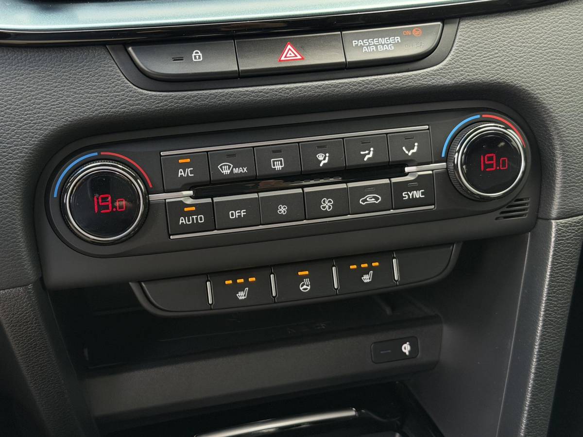 Kia Ceed Sportswagon Kia Ceed Sportswagon 1.0 T-GDi Design Edition | Carplay/Camera/Winterpack/Adapt.Cruise/Full LED