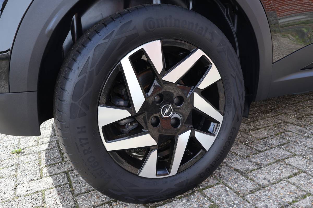 Opel Mokka-e Opel Mokka Electric Level 3 50 kWh / NL-Auto / Warmtepomp / Clima / Clima / 17″