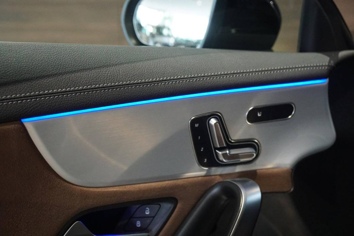 Mercedes-Benz CLA Mercedes-Benz CLA-klasse Shooting Brake AMG + BURMESTER / HEAD-UP / PANO / 360 CAMERA / MEMORY