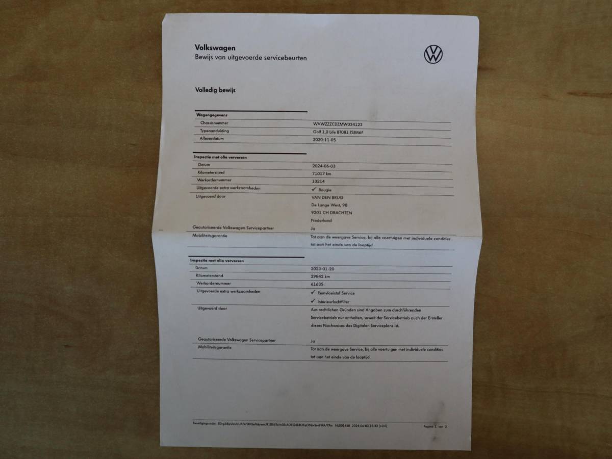 Volkswagen Golf Volkswagen Golf 1.0 TSI Life CARPLAY / CLIMA / PDC V+A / LED / TREKHAAK / LANE ASS / 6 VERSN