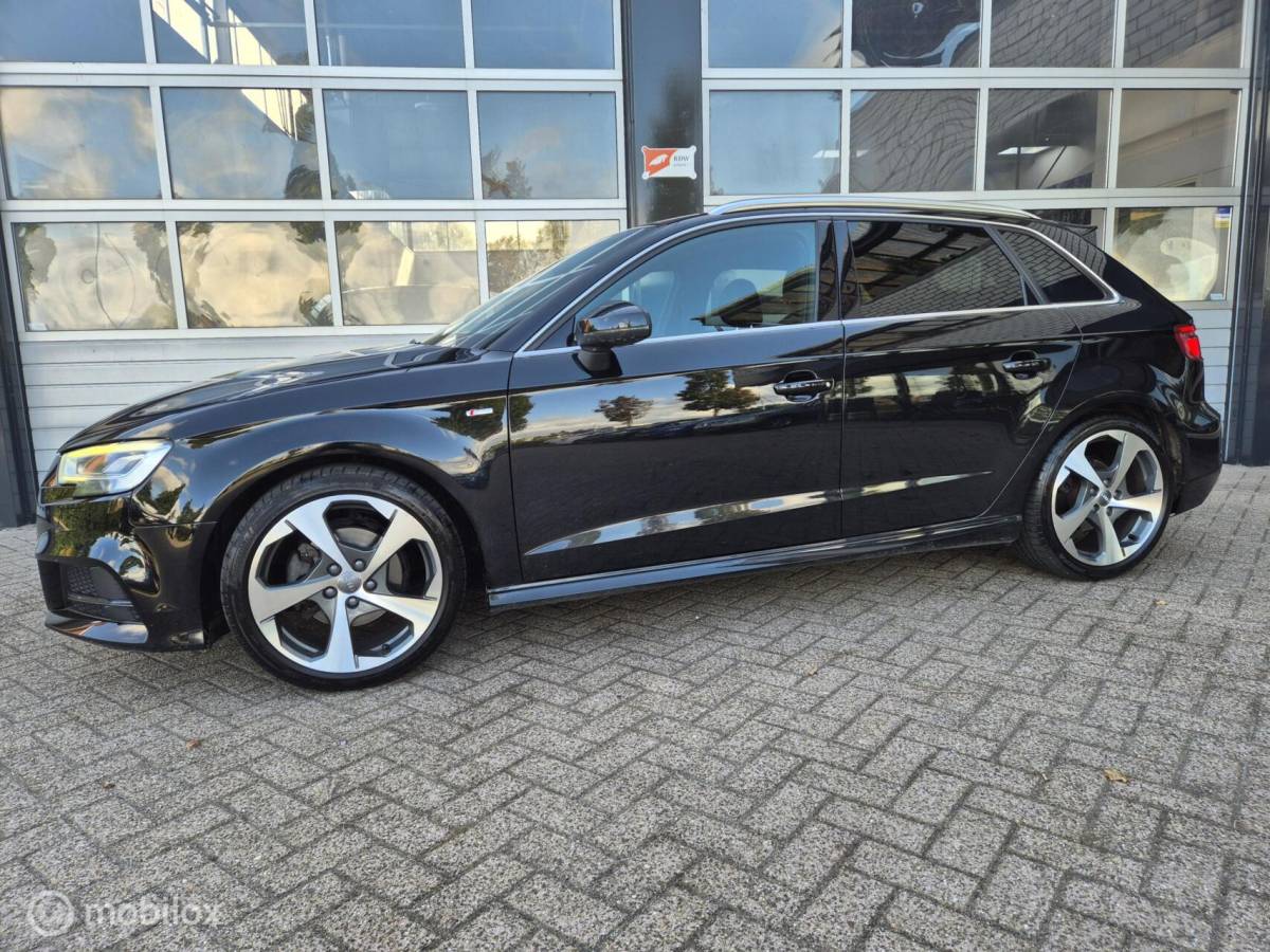 Audi A3 Audi A3 Sportback 1.0 TFSI Sport S-LINE RIJKLAAR! 18″ NAVI