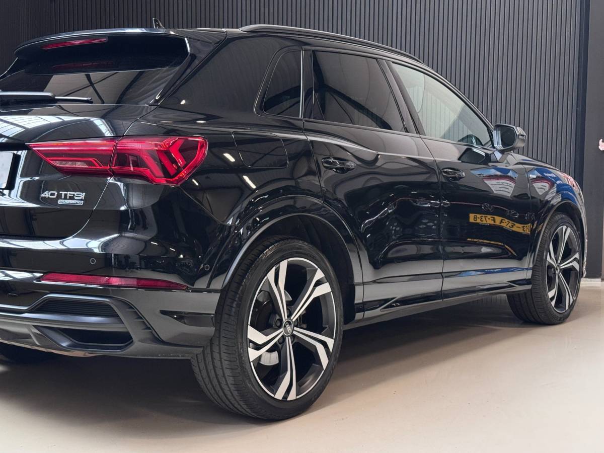 Audi Q3 Audi Q3 40 TFSI quattro 3X S-LINE | PANO | B&O | SFEERVERL. | 360 CAM | VOL!