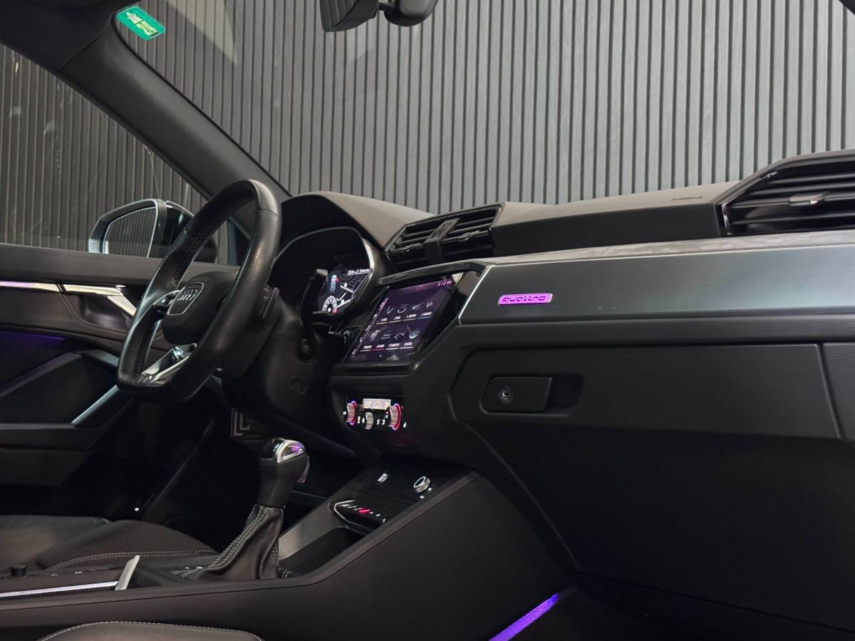Audi Q3 Audi Q3 40 TFSI quattro 3X S-LINE | PANO | B&O | SFEERVERL. | 360 CAM | VOL!