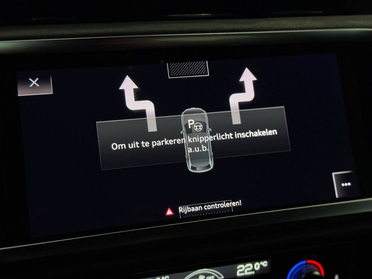 Audi Q3 Audi Q3 40 TFSI quattro 3X S-LINE | PANO | B&O | SFEERVERL. | 360 CAM | VOL!