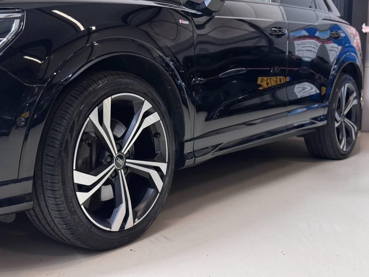 Audi Q3 Audi Q3 40 TFSI quattro 3X S-LINE | PANO | B&O | SFEERVERL. | 360 CAM | VOL!
