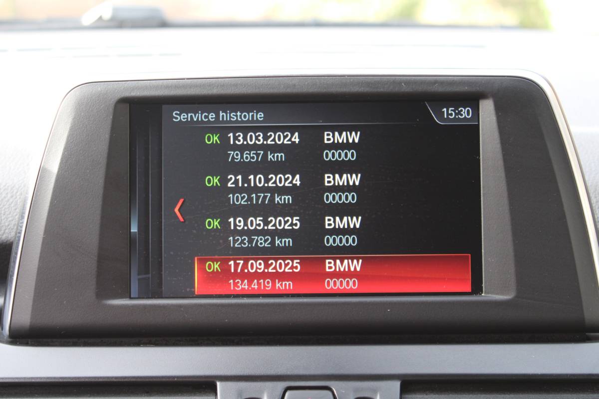 BMW 2 Serie BMW 2-serie Active Tourer 225xe EXECUTIVE PHEV M-SPORT LEER CRUISE LED 149000KM!!!