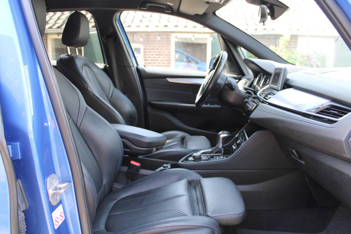 BMW 2 Serie BMW 2-serie Active Tourer 225xe EXECUTIVE PHEV M-SPORT LEER CRUISE LED 149000KM!!!