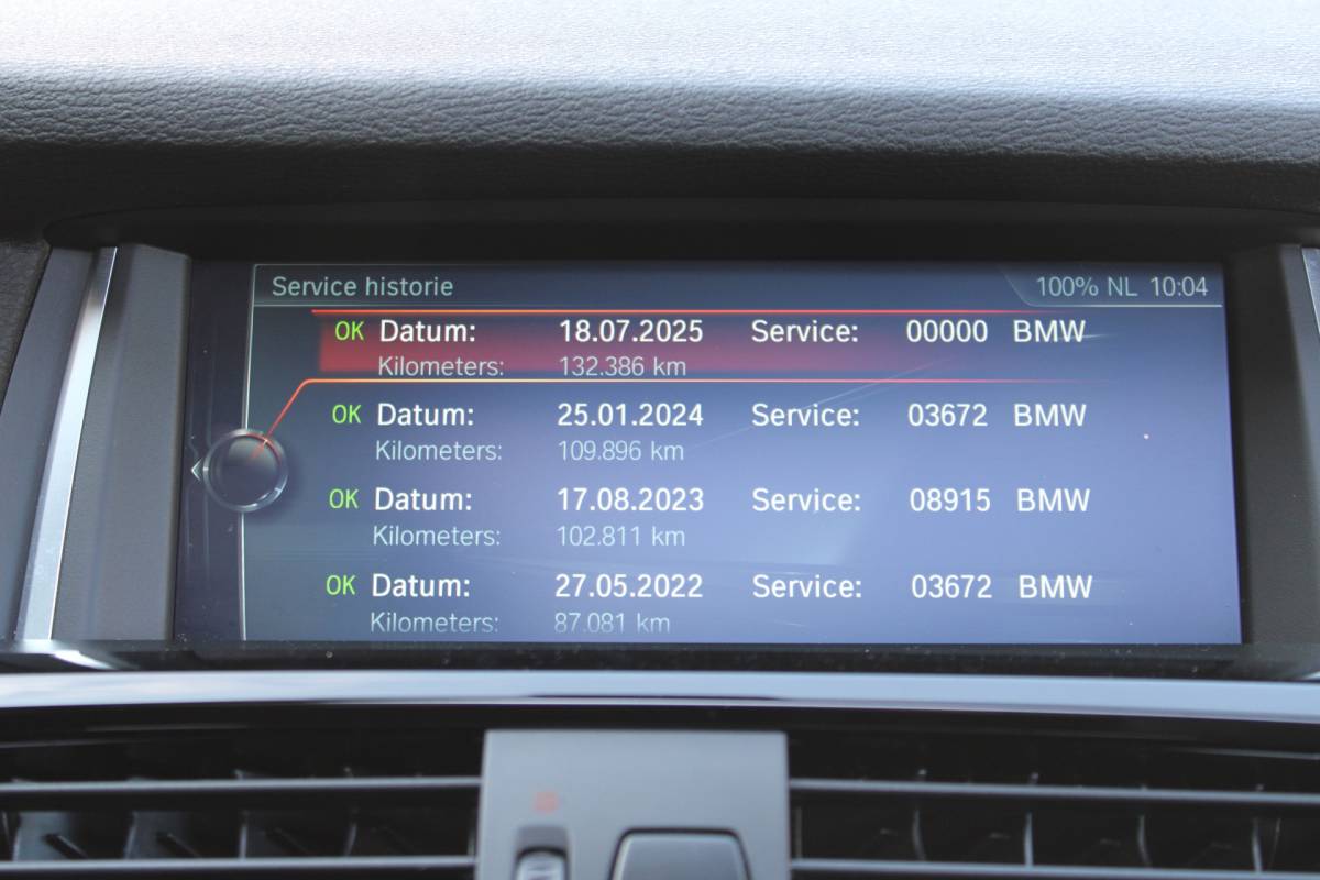 BMW X3 BMW X3 xDrive20i High Executive M-SPORT ORG NL LEER NAVI PANO 140000KM!!!