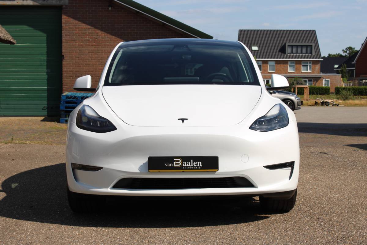 Tesla Model Y Tesla Model Y Long Range AWD 75 kWh SOh 91% PANO LEER LED 95000KM!!!