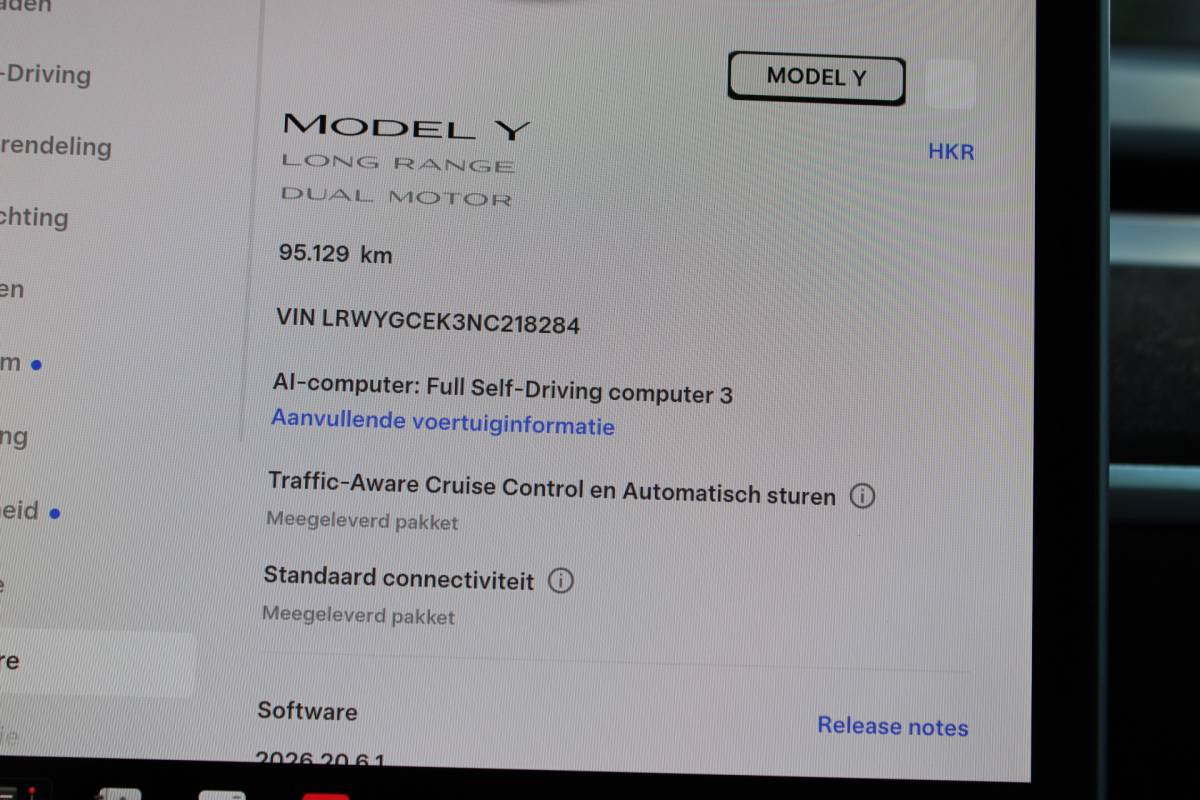 Tesla Model Y Tesla Model Y Long Range AWD 75 kWh SOh 91% PANO LEER LED 95000KM!!!