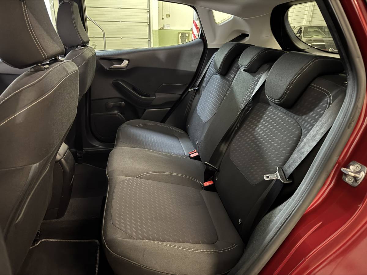 Ford Fiesta Ford Fiesta 1.0 EcoBoost 101 PK TITANIUM 1e eigenaar NAVI/LED/CRUISE