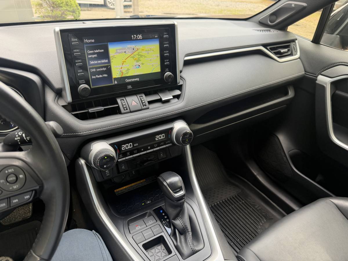 Toyota RAV4 Toyota RAV4 2.5 Hybrid Black Edition | LED | Navi | JBL | ACC | BSM | Keyless | elec.stoel  11-2021 75.711 KM