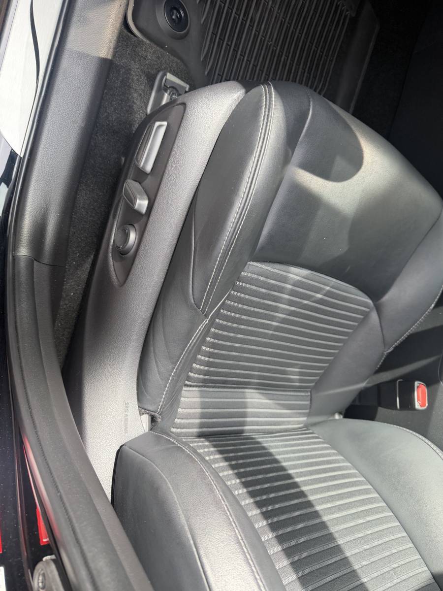Toyota RAV4 Toyota RAV4 2.5 Hybrid Black Edition | LED | Navi | JBL | ACC | BSM | Keyless | elec.stoel  11-2021 75.711 KM