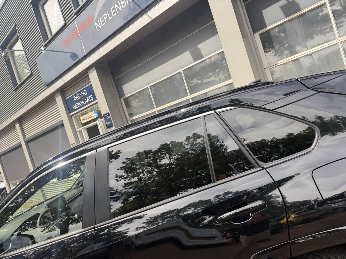 Toyota RAV4 Toyota RAV4 2.5 Hybrid Black Edition | LED | Navi | JBL | ACC | BSM | Keyless | elec.stoel  11-2021 75.711 KM