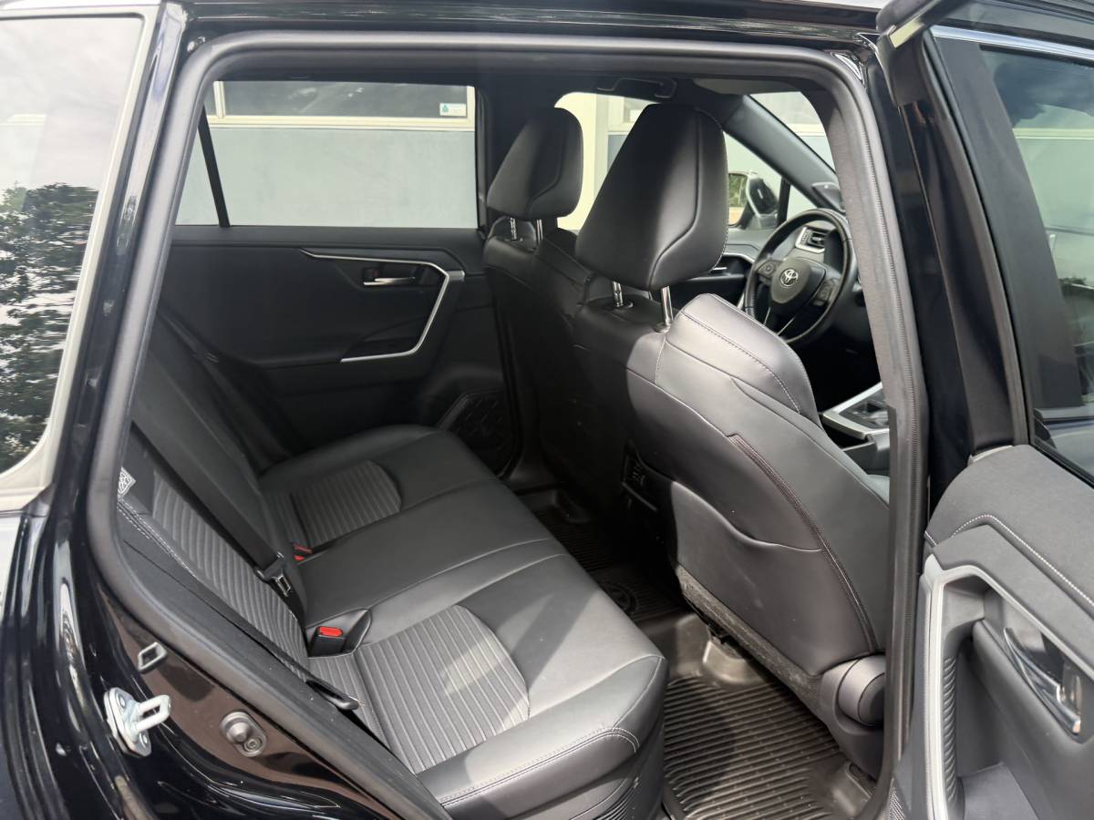 Toyota RAV4 Toyota RAV4 2.5 Hybrid Black Edition | LED | Navi | JBL | ACC | BSM | Keyless | elec.stoel  11-2021 75.711 KM