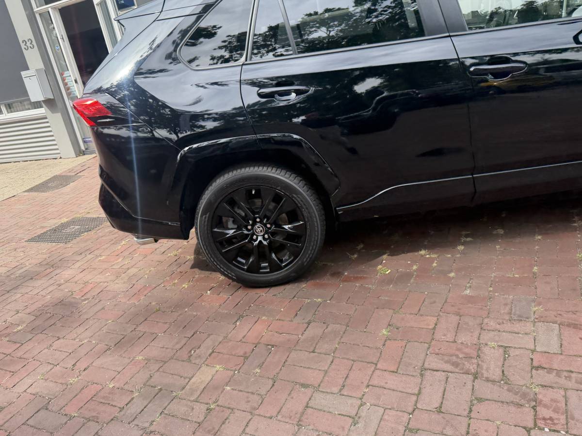 Toyota RAV4 Toyota RAV4 2.5 Hybrid Black Edition | LED | Navi | JBL | ACC | BSM | Keyless | elec.stoel  11-2021 75.711 KM