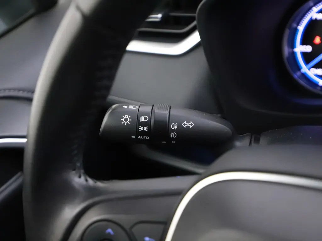 Toyota RAV4 Toyota RAV4 2.5 Hybrid Black Edition | LED | Navi | JBL | ACC | BSM | Keyless | elec.stoel  11-2021 75.711 KM
