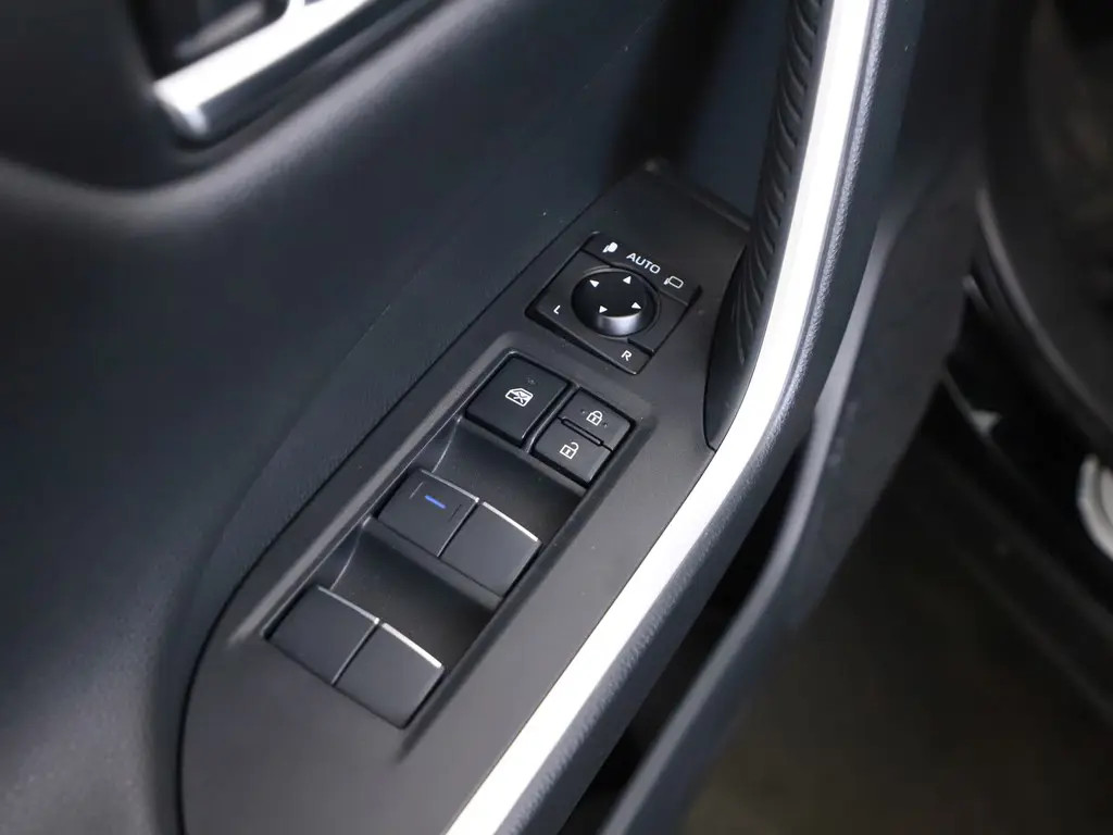 Toyota RAV4 Toyota RAV4 2.5 Hybrid Black Edition | LED | Navi | JBL | ACC | BSM | Keyless | elec.stoel  11-2021 75.711 KM