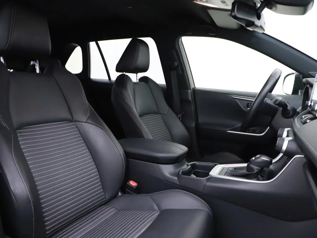 Toyota RAV4 Toyota RAV4 2.5 Hybrid Black Edition | LED | Navi | JBL | ACC | BSM | Keyless | elec.stoel  11-2021 75.711 KM