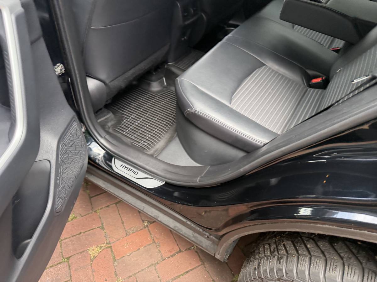 Toyota RAV4 Toyota RAV4 2.5 Hybrid Black Edition | LED | Navi | JBL | ACC | BSM | Keyless | elec.stoel  11-2021 75.711 KM