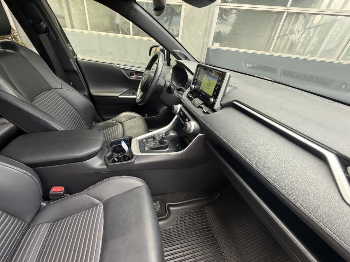 Toyota RAV4 Toyota RAV4 2.5 Hybrid Black Edition | LED | Navi | JBL | ACC | BSM | Keyless | elec.stoel  11-2021 75.711 KM