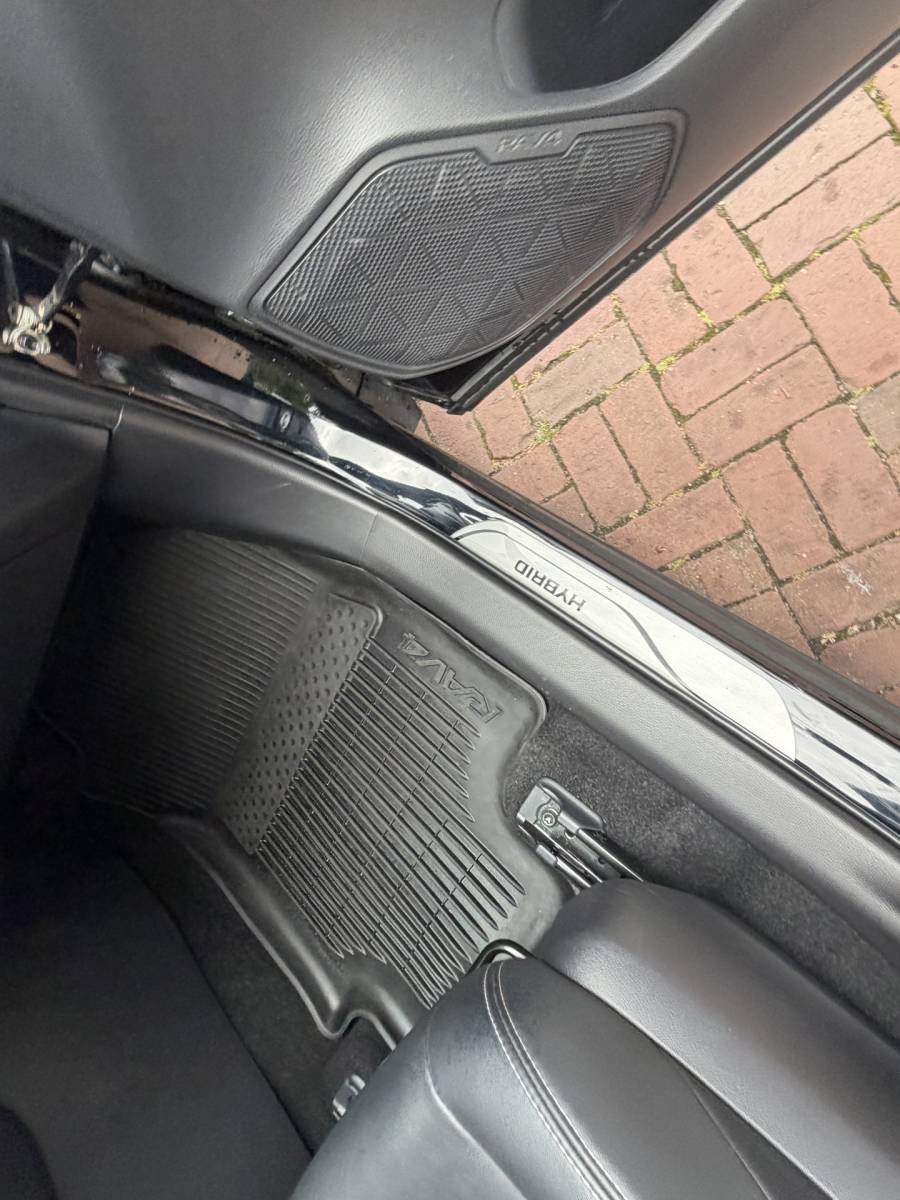 Toyota RAV4 Toyota RAV4 2.5 Hybrid Black Edition | LED | Navi | JBL | ACC | BSM | Keyless | elec.stoel  11-2021 75.711 KM
