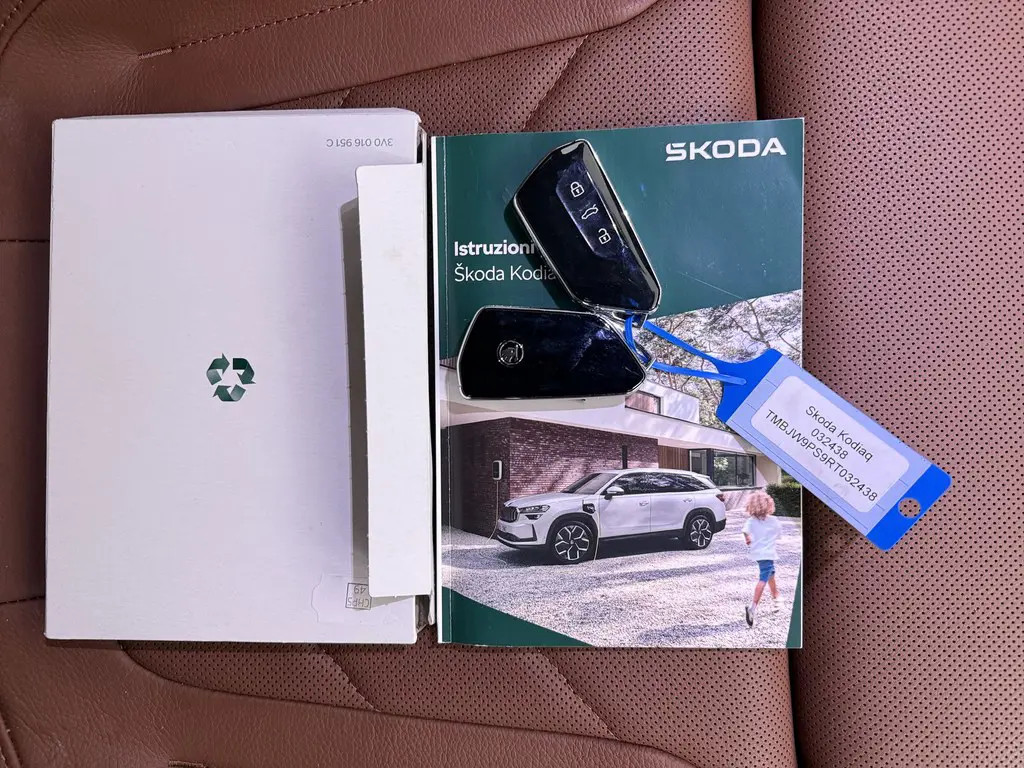 Škoda Kodiaq ŠKODA Kodiaq 1.5 TSI PHEV Business Edition | Leer Suite | HUD | Matrix | DCC | 20” | Winter  06-2025 20.642 KM