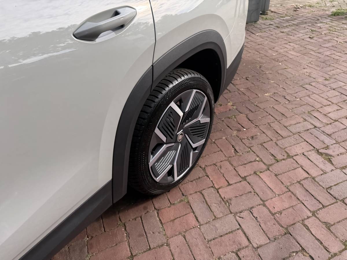 Škoda Kodiaq ŠKODA Kodiaq 1.5 TSI PHEV Business Edition | Leer Suite | HUD | Matrix | DCC | 20” | Winter  06-2025 20.642 KM