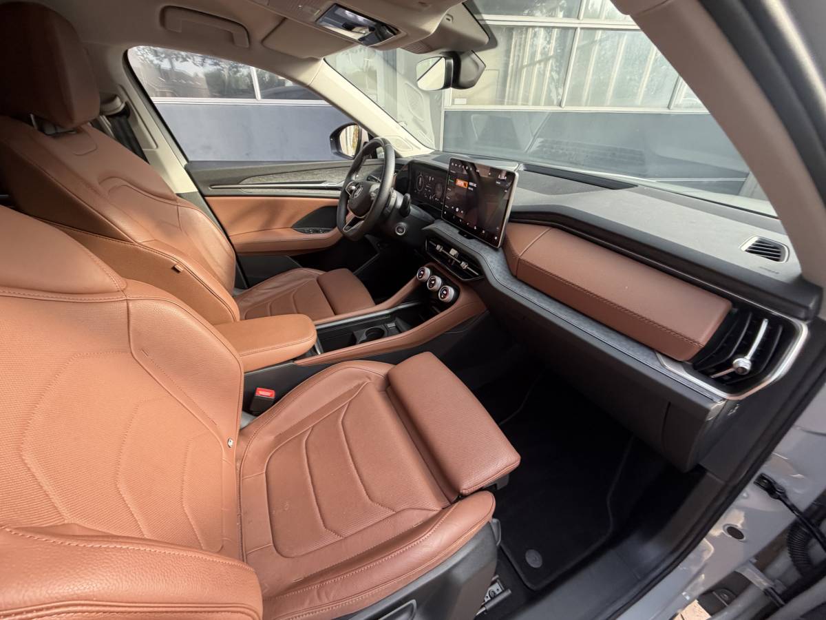 Škoda Kodiaq ŠKODA Kodiaq 1.5 TSI PHEV Business Edition | Leer Suite | HUD | Matrix | DCC | 20” | Winter  06-2025 20.642 KM