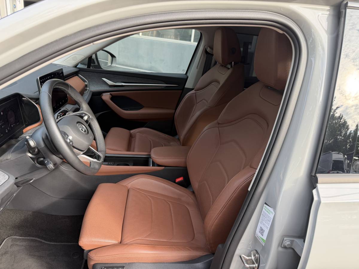 Škoda Kodiaq ŠKODA Kodiaq 1.5 TSI PHEV Business Edition | Leer Suite | HUD | Matrix | DCC | 20” | Winter  06-2025 20.642 KM
