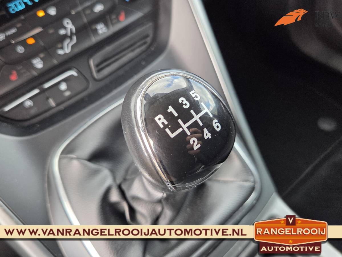 Ford Kuga Ford Kuga 1.5 EcoBoost Titanium, trekh. (2000kg), winterpakket, clima, cruise
