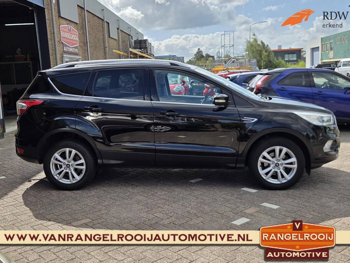 Ford Kuga Ford Kuga 1.5 EcoBoost Titanium, trekh. (2000kg), winterpakket, clima, cruise