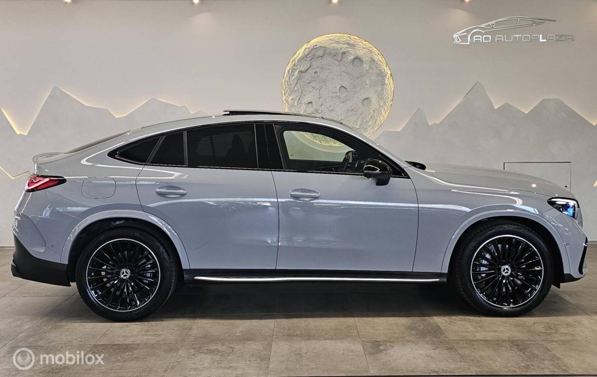 Mercedes-Benz GLC Mercedes GLC-klasse Coupé 300 4MATIC AMG Line Panorama/Burmester/Memory