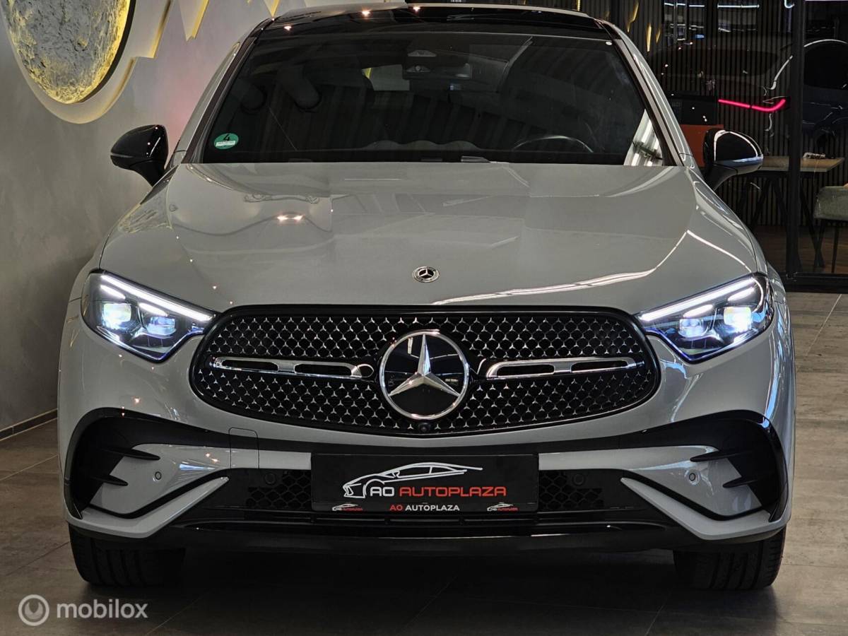 Mercedes-Benz GLC Mercedes GLC-klasse Coupé 300 4MATIC AMG Line Panorama/Burmester/Memory