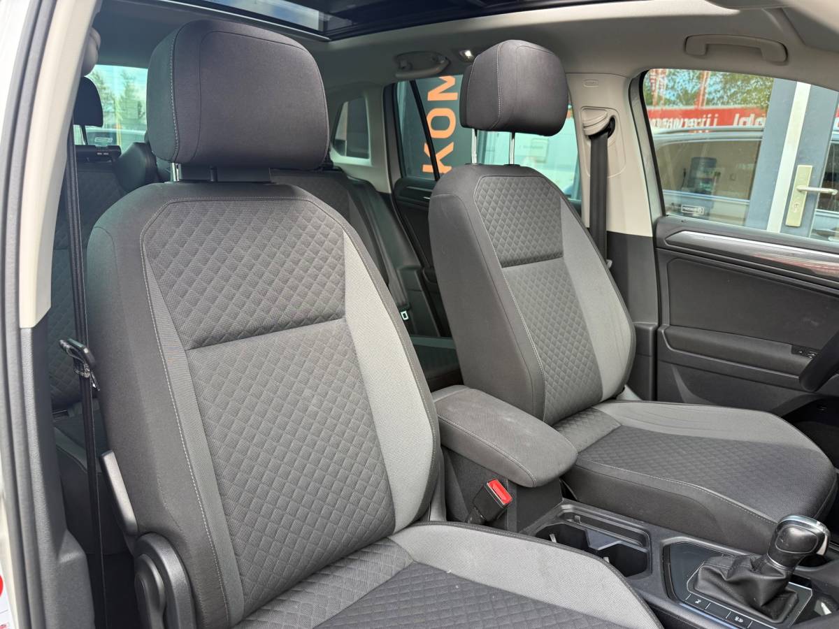 Volkswagen Tiguan Volkswagen Tiguan 1.5 TSI ACT Business | Pano | Virtual | ACC
