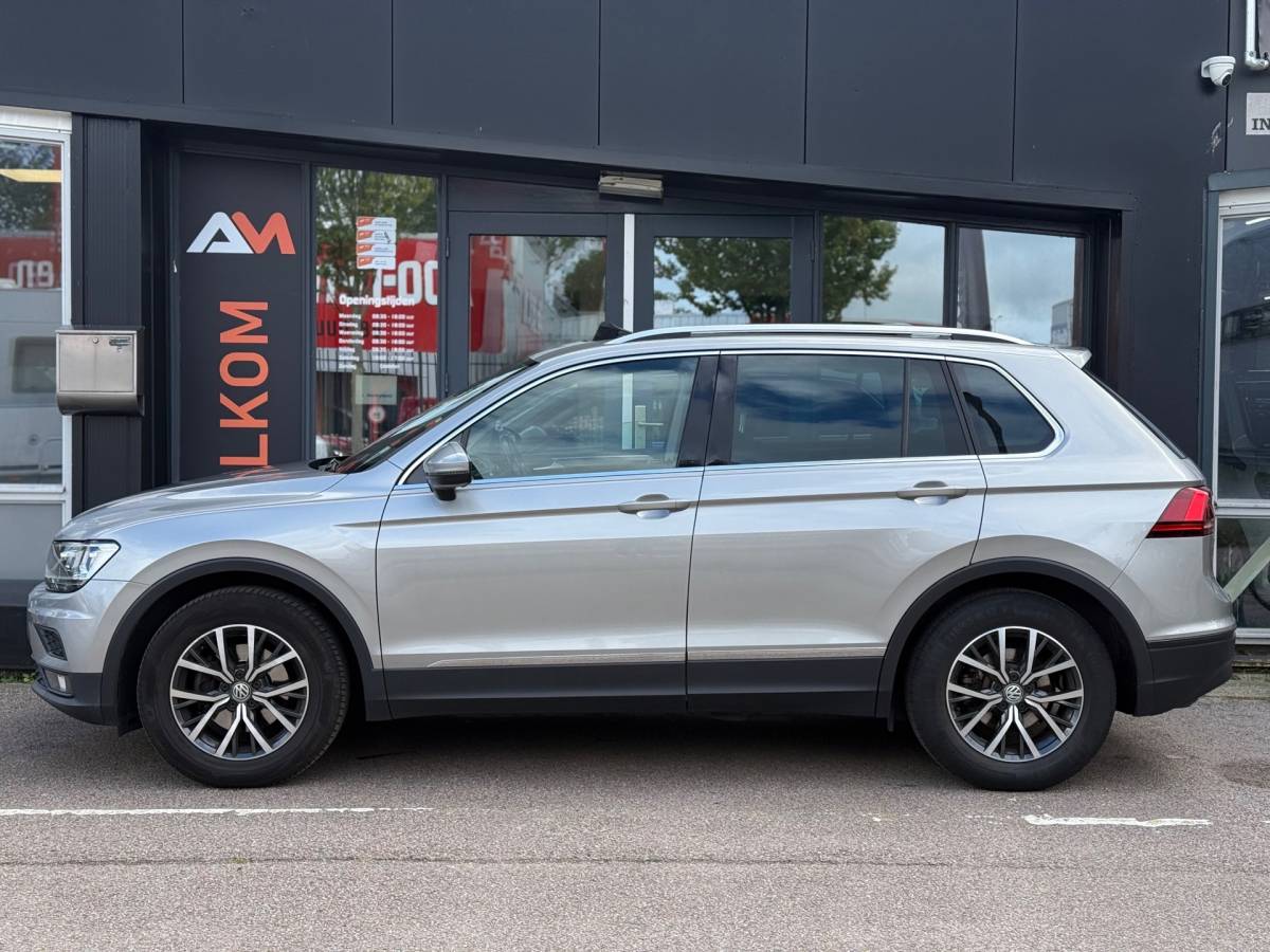 Volkswagen Tiguan Volkswagen Tiguan 1.5 TSI ACT Business | Pano | Virtual | ACC