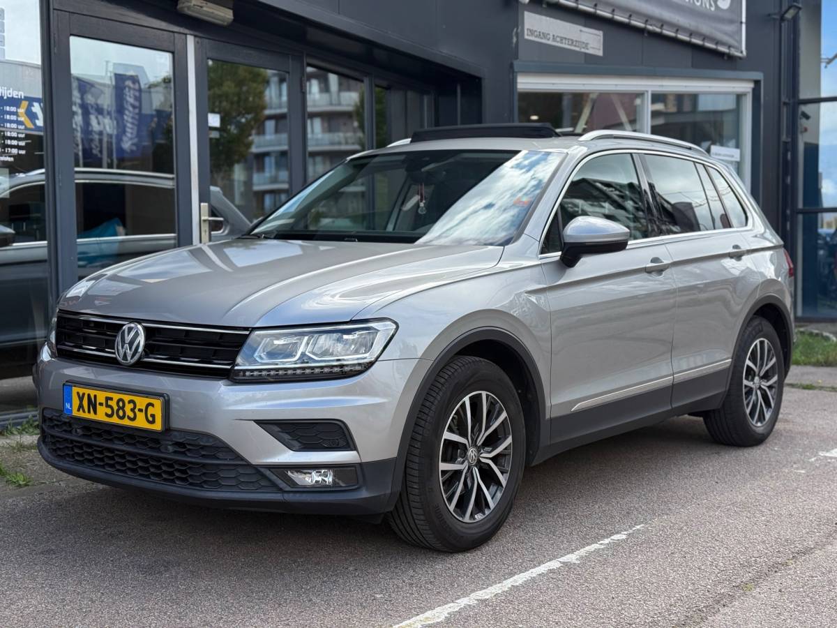 Volkswagen Tiguan Volkswagen Tiguan 1.5 TSI ACT Business | Pano | Virtual | ACC