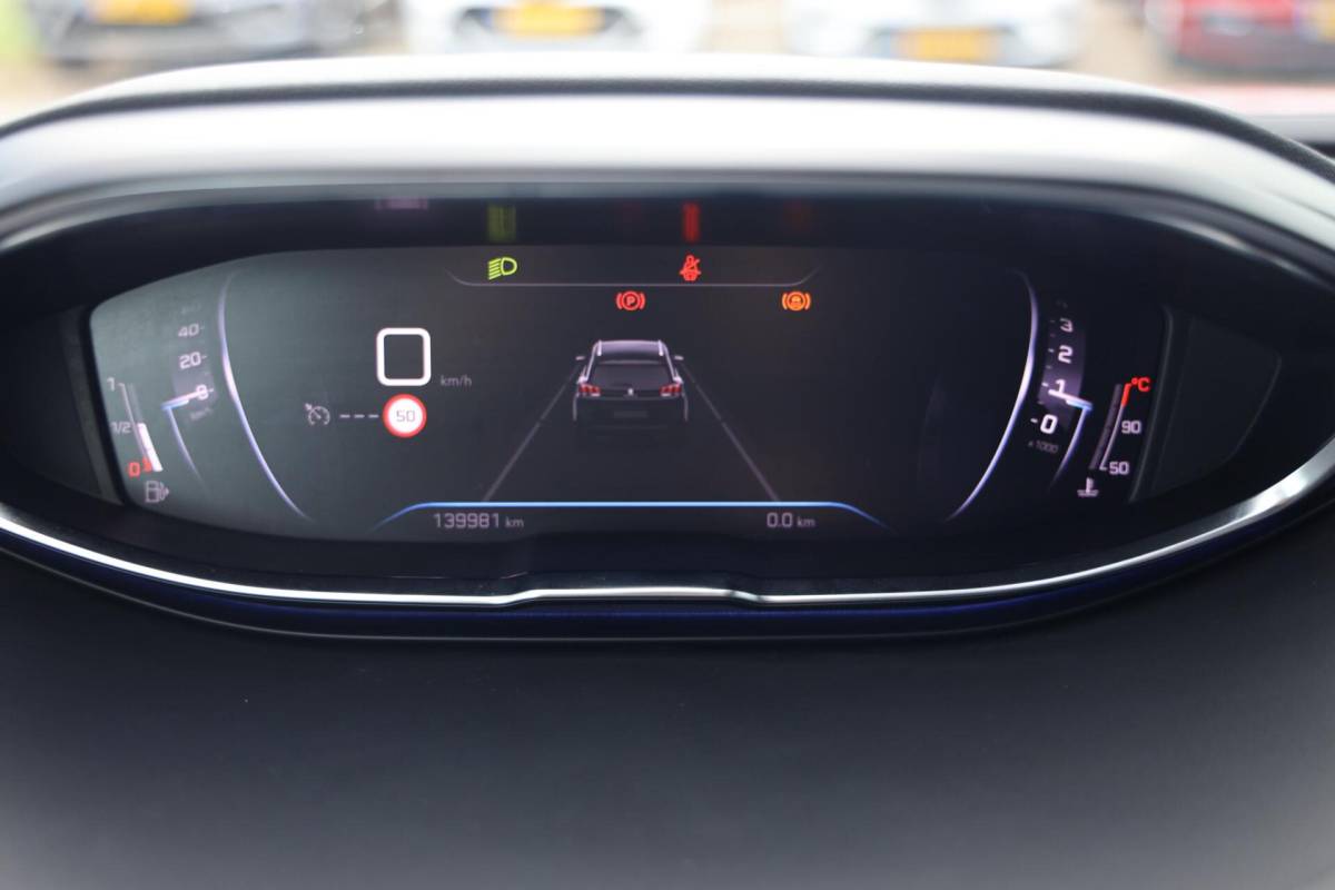 Peugeot 5008 Peugeot 5008 1.2 PureTech Allure |7 Persoons | Facelift | Full LED |