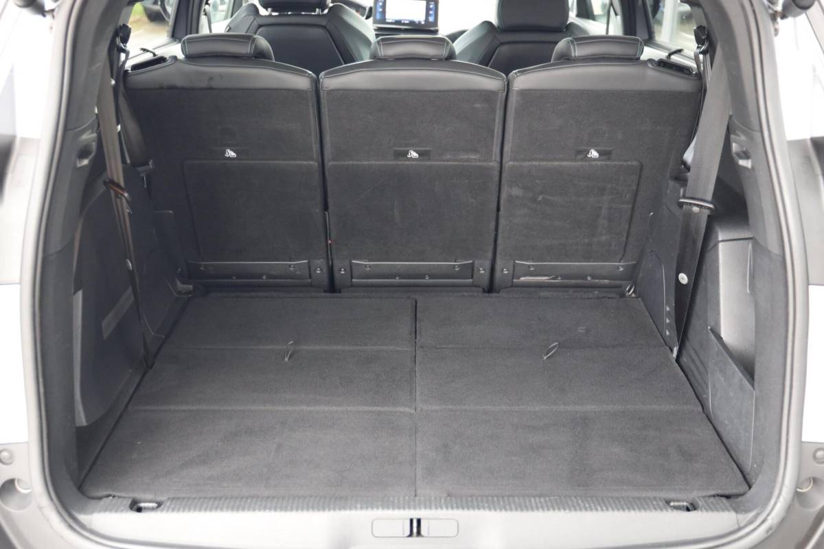Peugeot 5008 Peugeot 5008 1.2 PureTech Allure |7 Persoons | Facelift | Full LED |