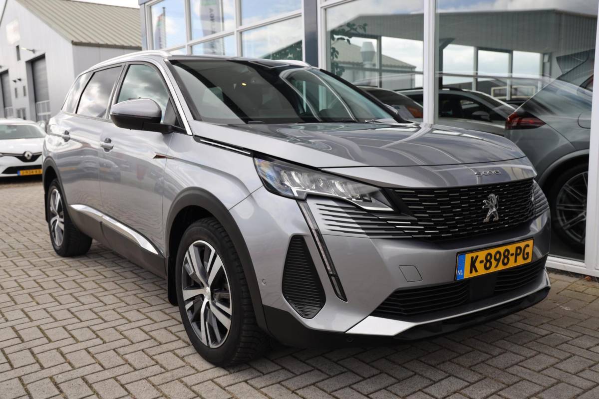 Peugeot 5008 Peugeot 5008 1.2 PureTech Allure |7 Persoons | Facelift | Full LED |
