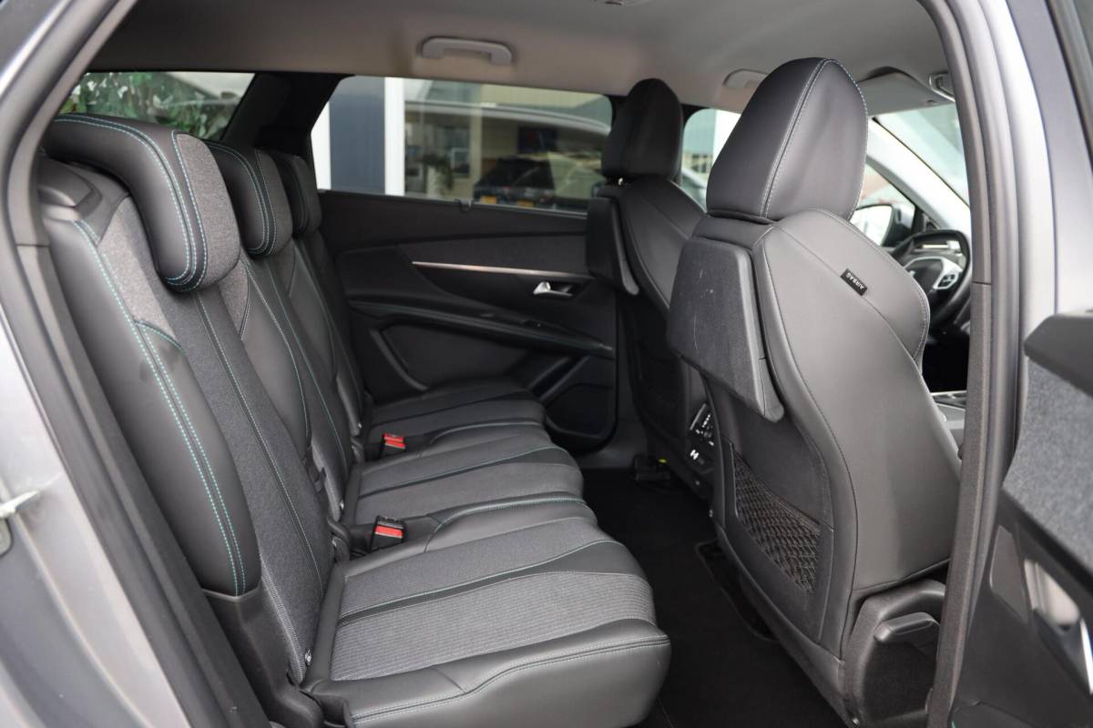 Peugeot 5008 Peugeot 5008 1.2 PureTech Allure |7 Persoons | Facelift | Full LED |