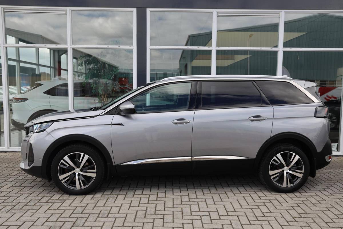 Peugeot 5008 Peugeot 5008 1.2 PureTech Allure |7 Persoons | Facelift | Full LED |