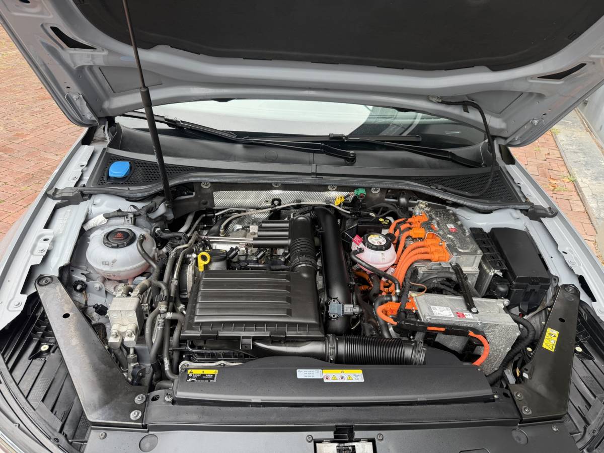 Volkswagen Passat Volkswagen Passat Variant 1.4 TSI PHEV GTE Business Navi,Clima,Cruise,Electr.ramen 204pk Bj 2022