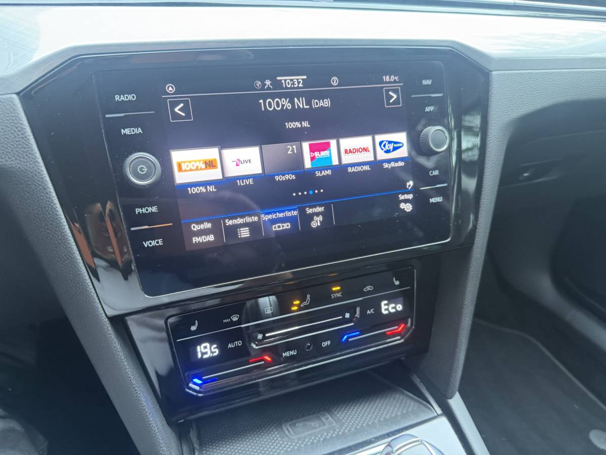 Volkswagen Passat Volkswagen Passat Variant 1.4 TSI PHEV GTE Business Navi,Clima,Cruise,Electr.ramen 204pk Bj 2022