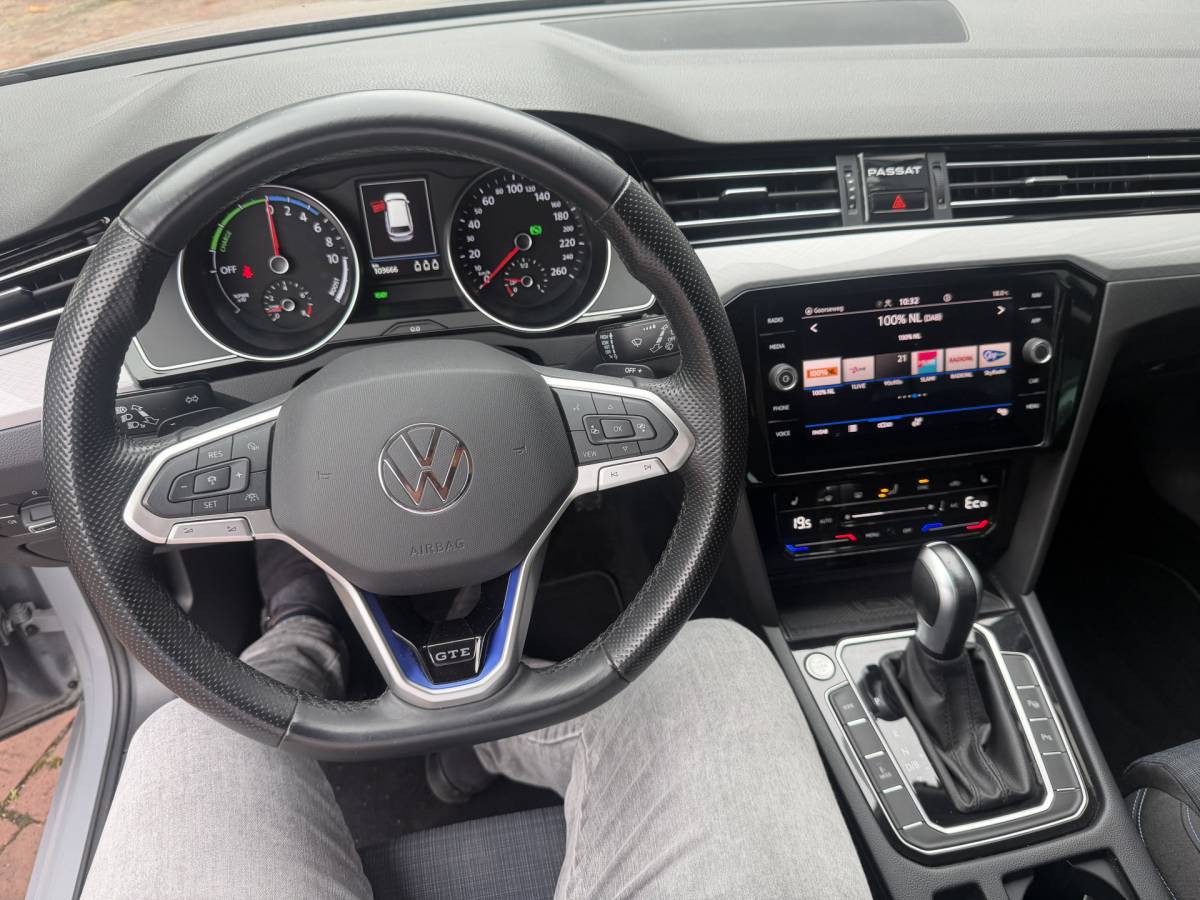 Volkswagen Passat Volkswagen Passat Variant 1.4 TSI PHEV GTE Business Navi,Clima,Cruise,Electr.ramen 204pk Bj 2022