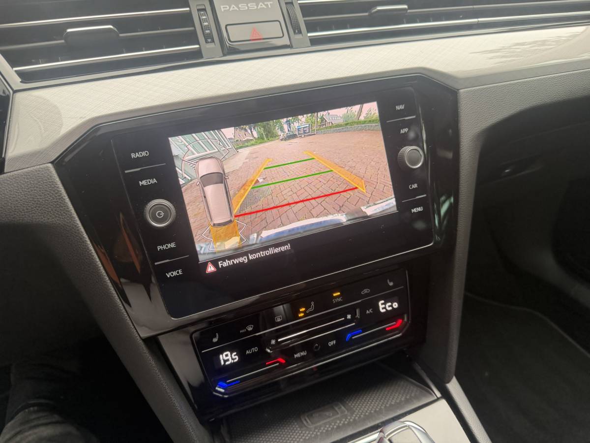 Volkswagen Passat Volkswagen Passat Variant 1.4 TSI PHEV GTE Business Navi,Clima,Cruise,Electr.ramen 204pk Bj 2022