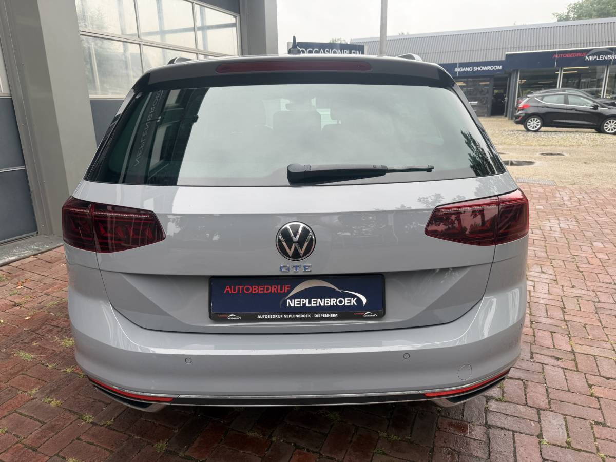 Volkswagen Passat Volkswagen Passat Variant 1.4 TSI PHEV GTE Business Navi,Clima,Cruise,Electr.ramen 204pk Bj 2022
