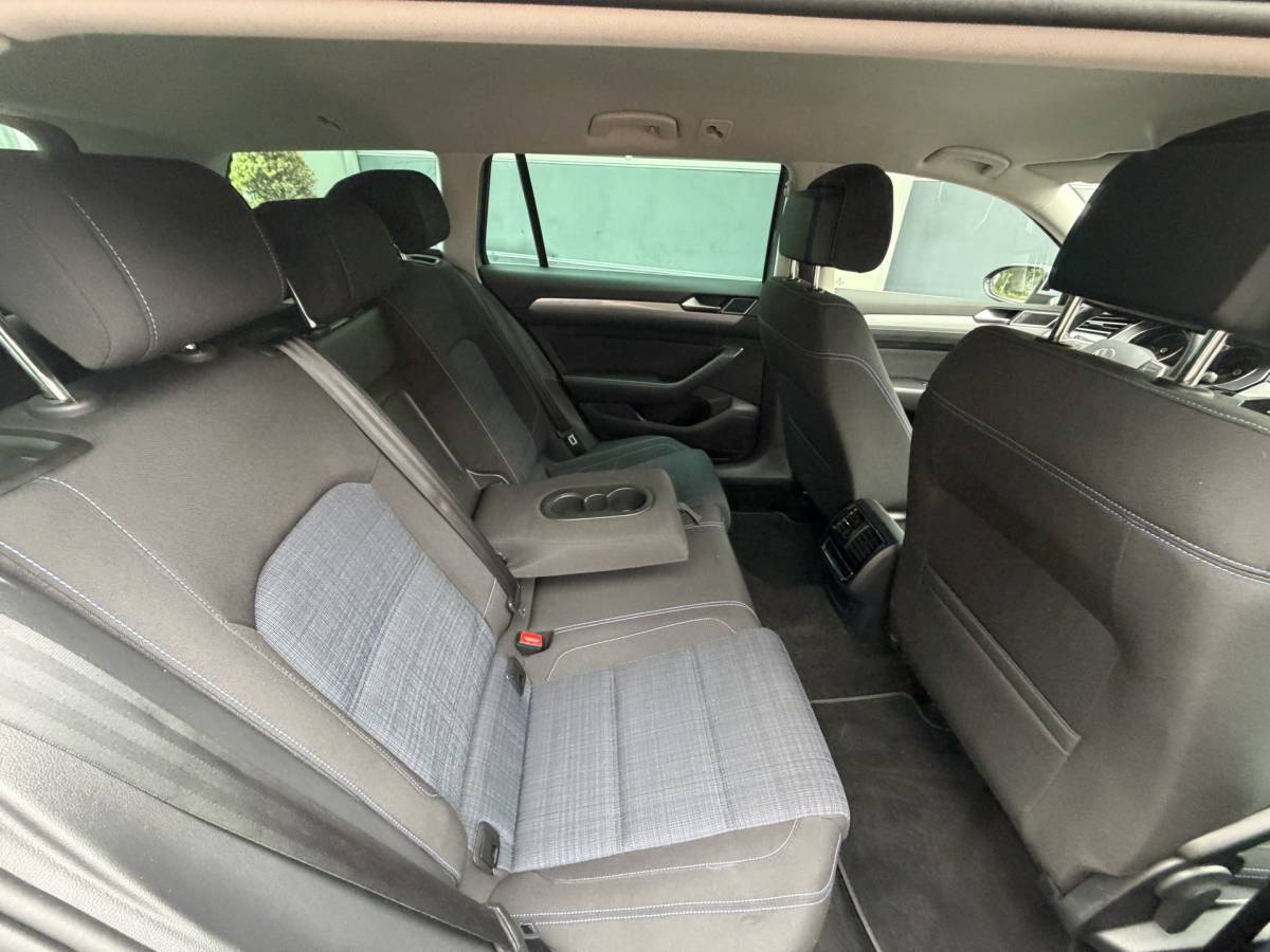 Volkswagen Passat Volkswagen Passat Variant 1.4 TSI PHEV GTE Business Navi,Clima,Cruise,Electr.ramen 204pk Bj 2022